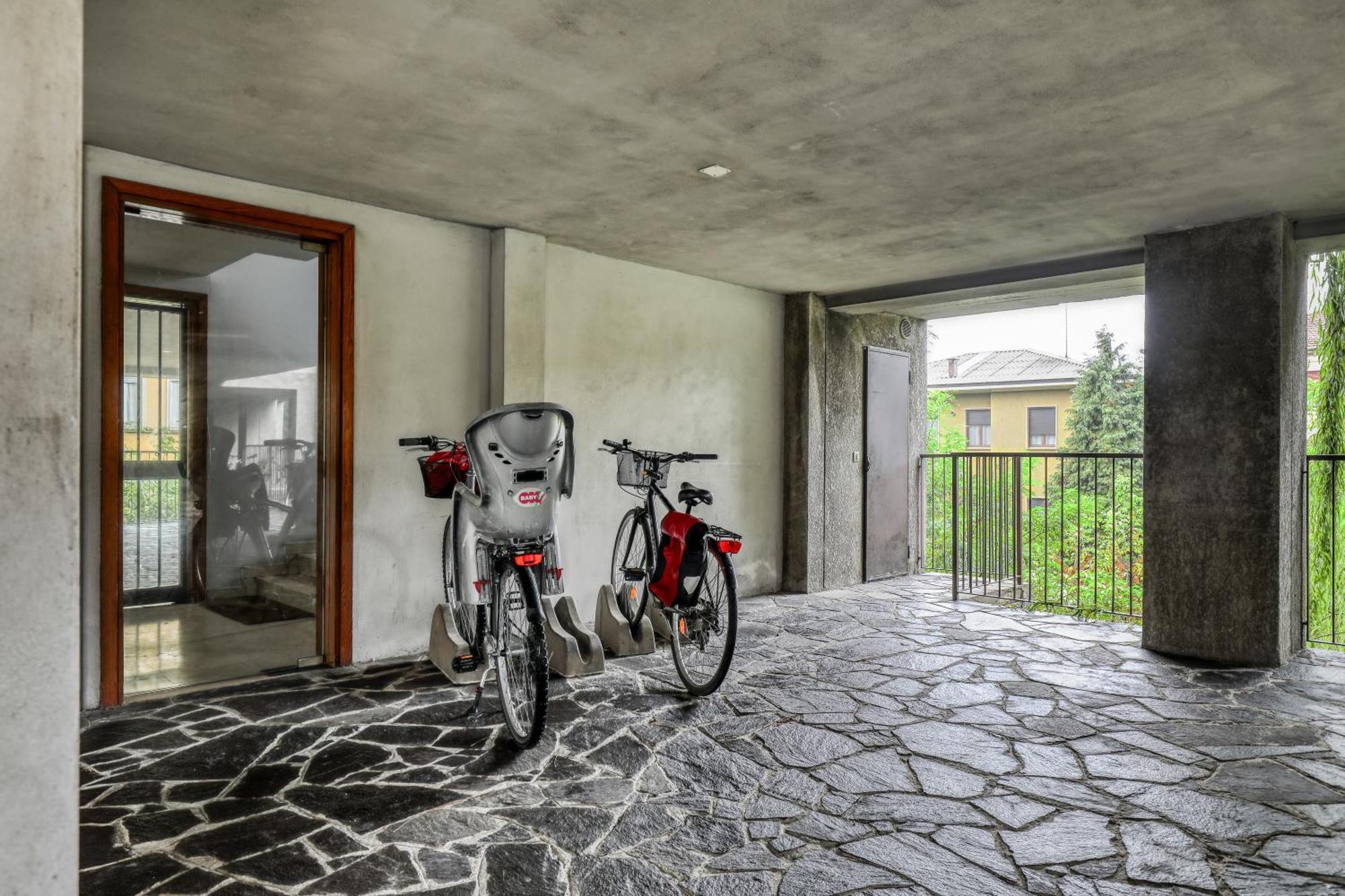 Angolo Alla Stazione - Bilocale Ristrutturato Zona Stazione E Ospedali Pavia Exterior foto